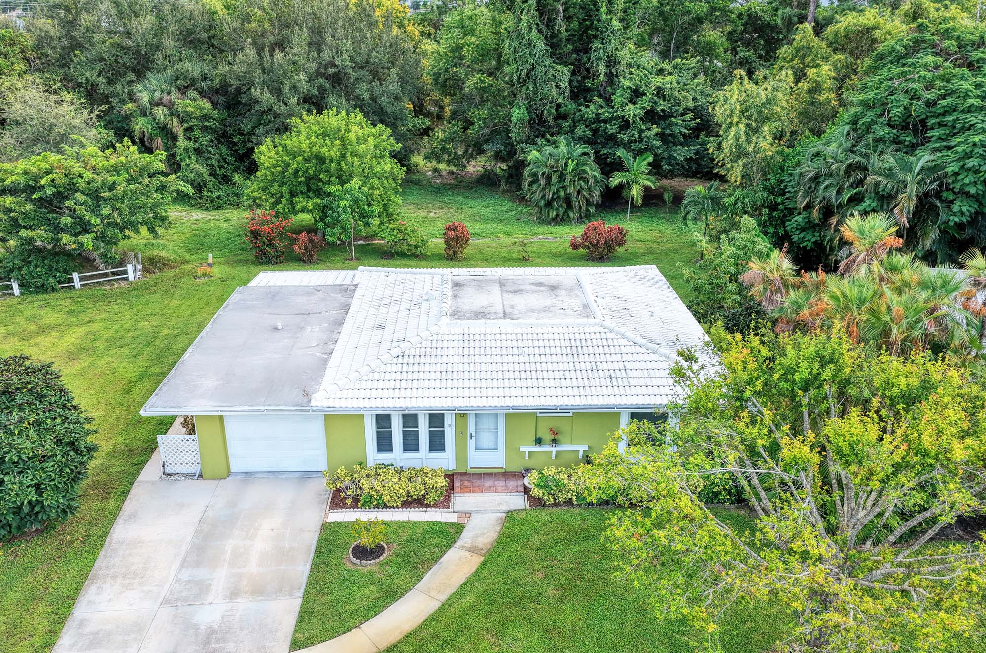 15 Maui Cir, Naples, FL 34112 photo 19