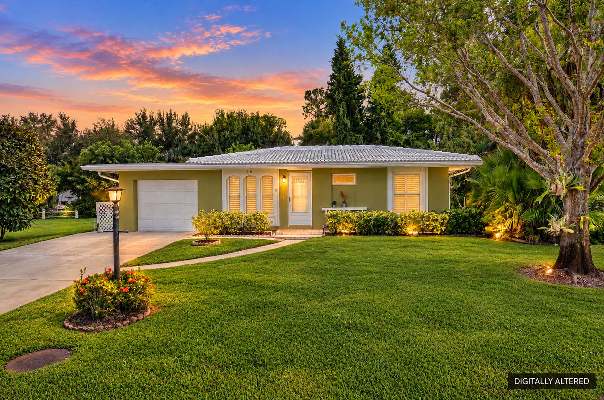 15 Maui Cir, Naples, FL 34112 photo 2