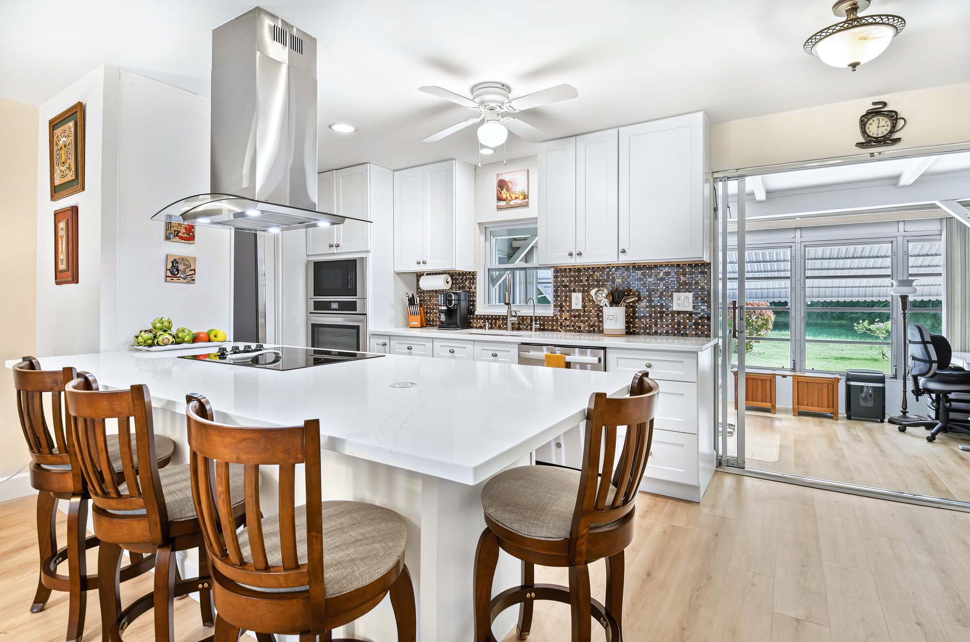 15 Maui Cir, Naples, FL 34112 photo 7